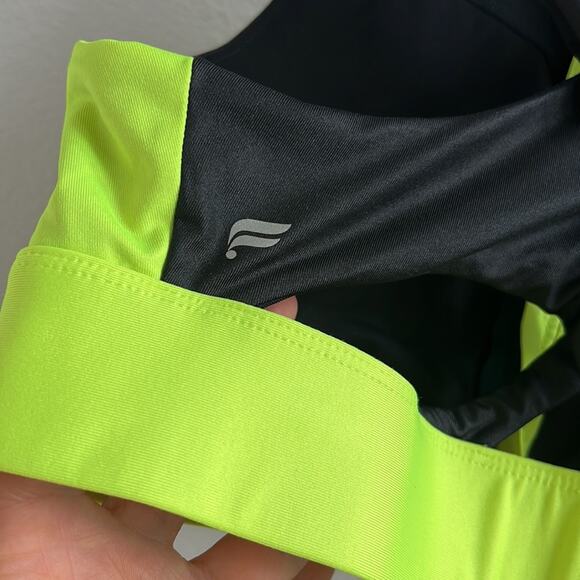 Fabletics Front Zip Workout Sports Bra Active High Neck Medium - Picture 3 of 4